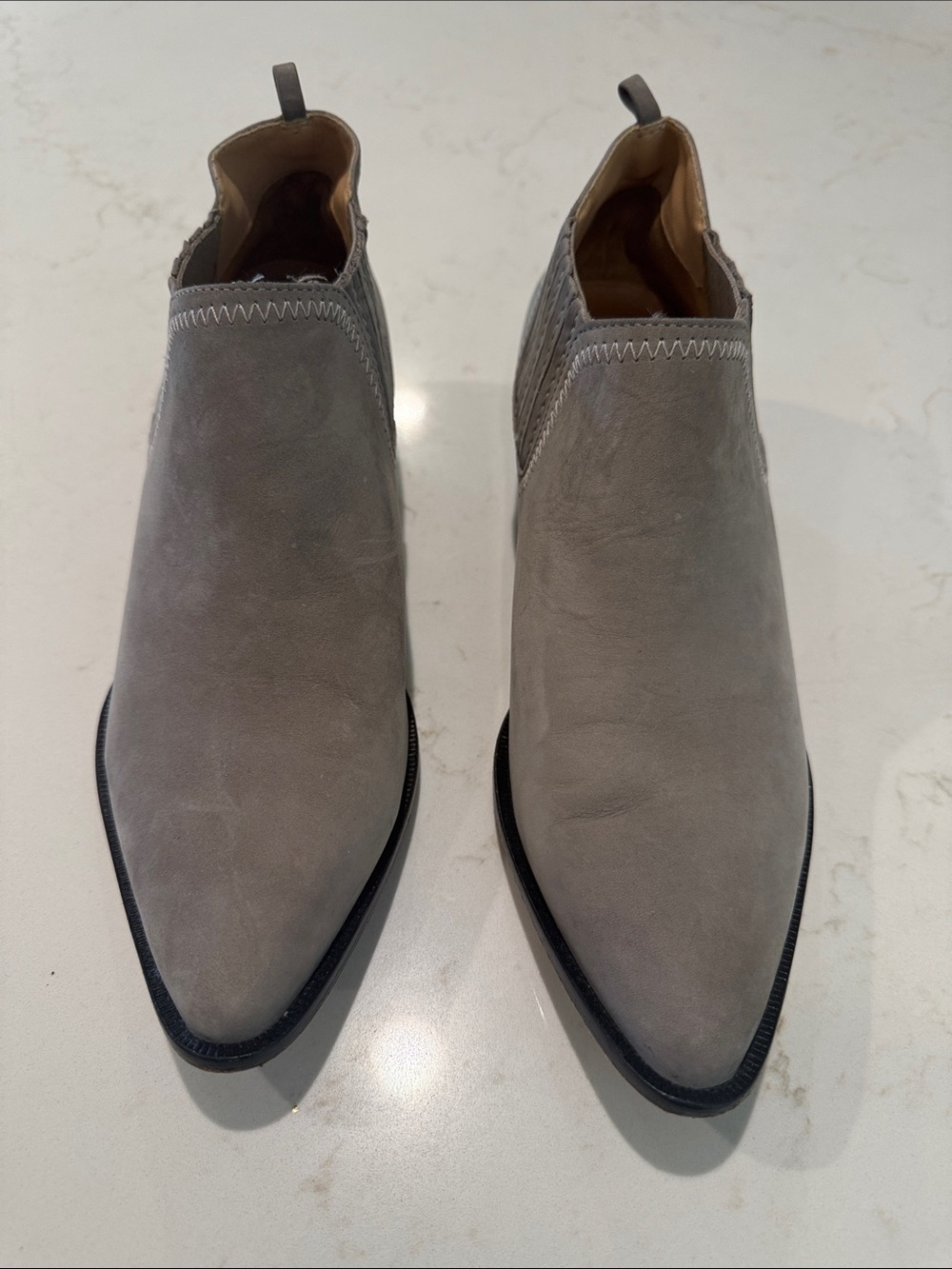 Schultz Grey Suede Chukka Boots